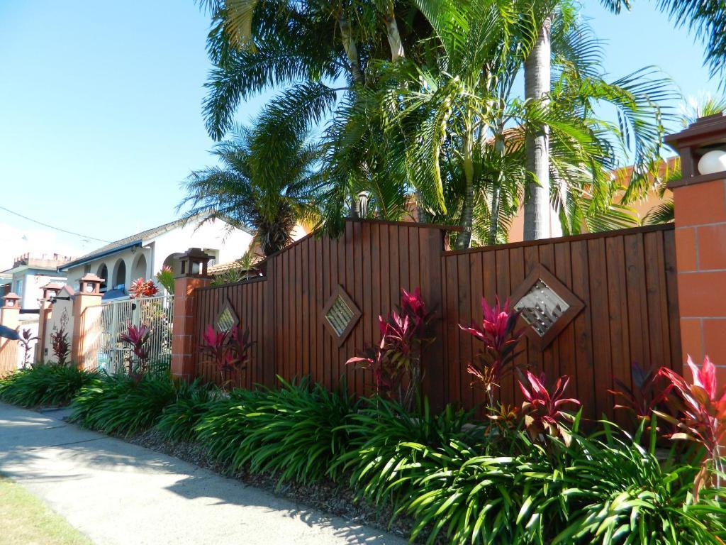 The Balinese Motel Cairns Exterior photo